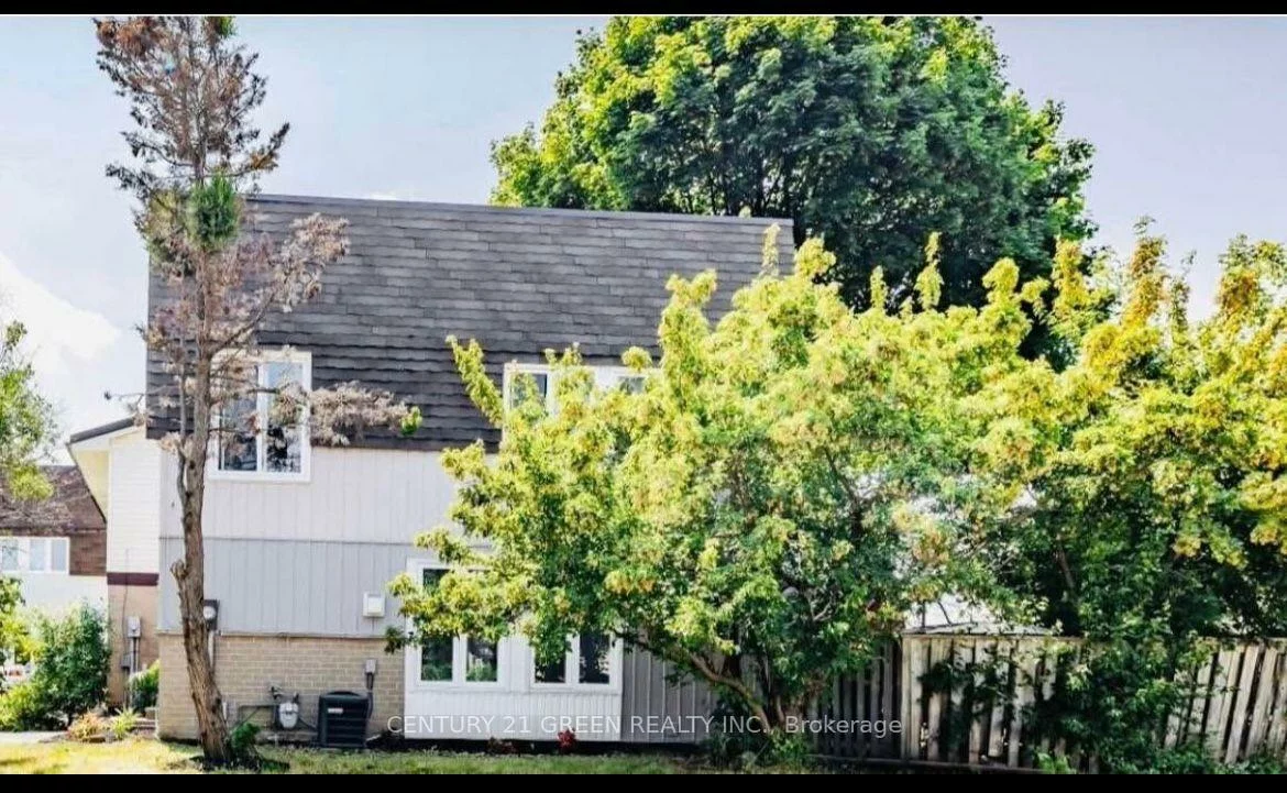 1, Greenarrow, Brampton North, Brampton