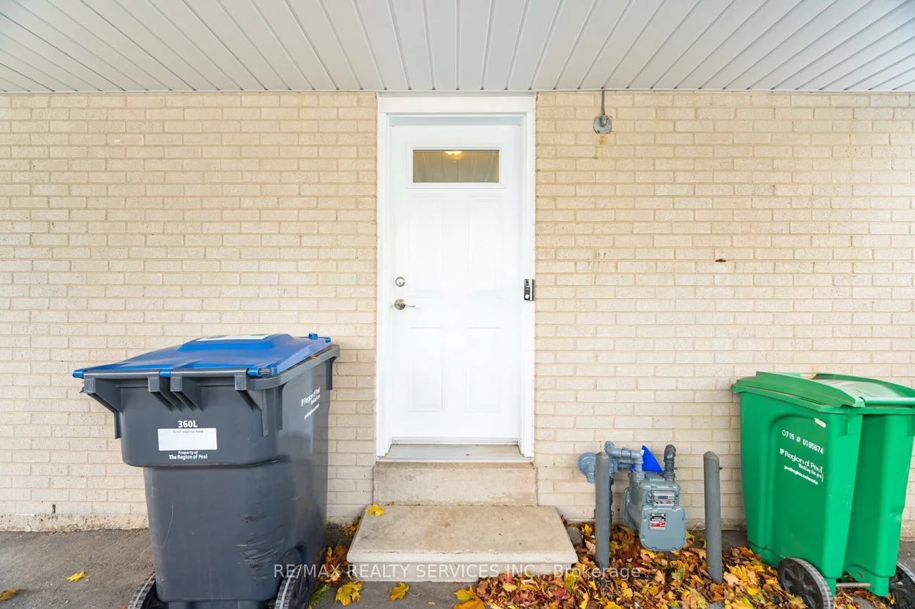 84, Sutherland, Madoc, Brampton