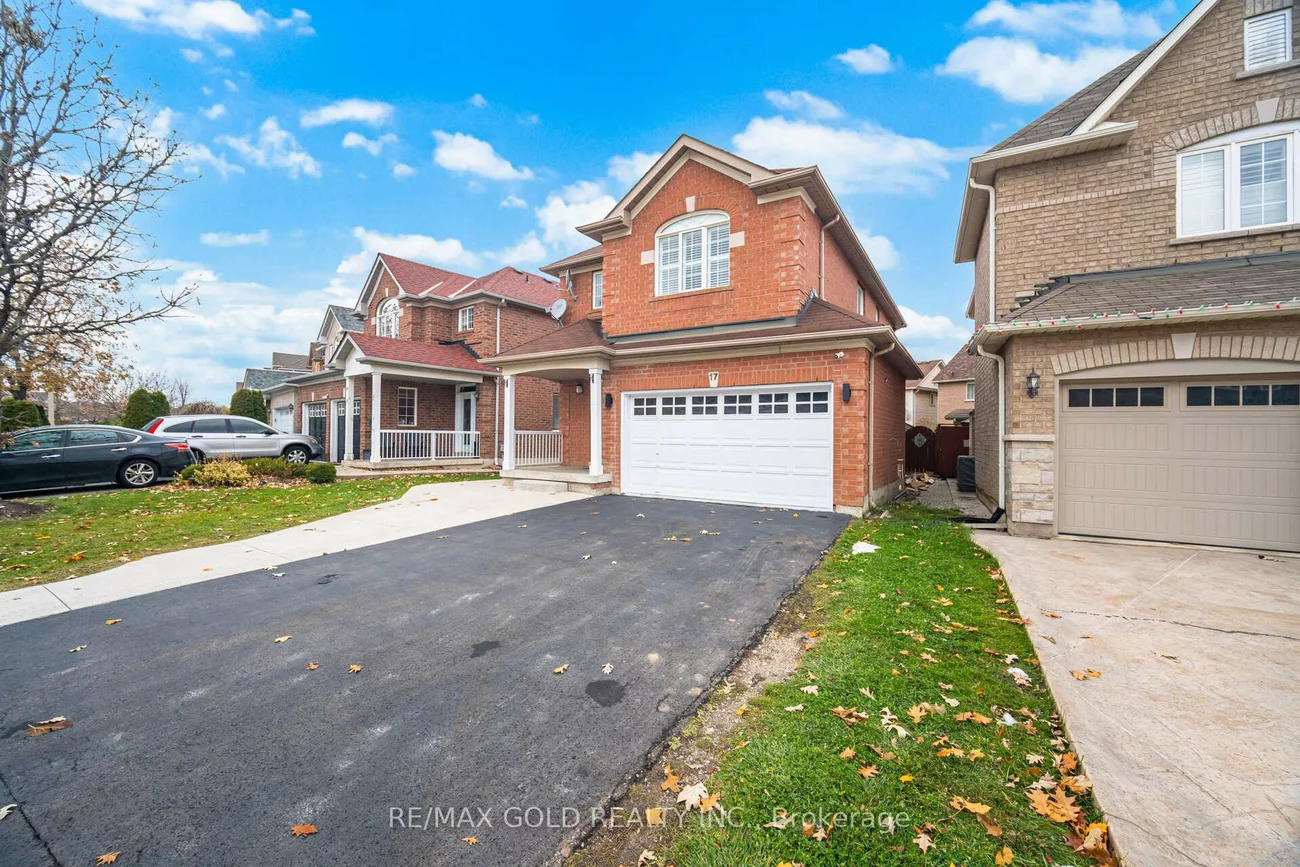 17, Binder Twine, Fletcher's Creek Village, Brampton