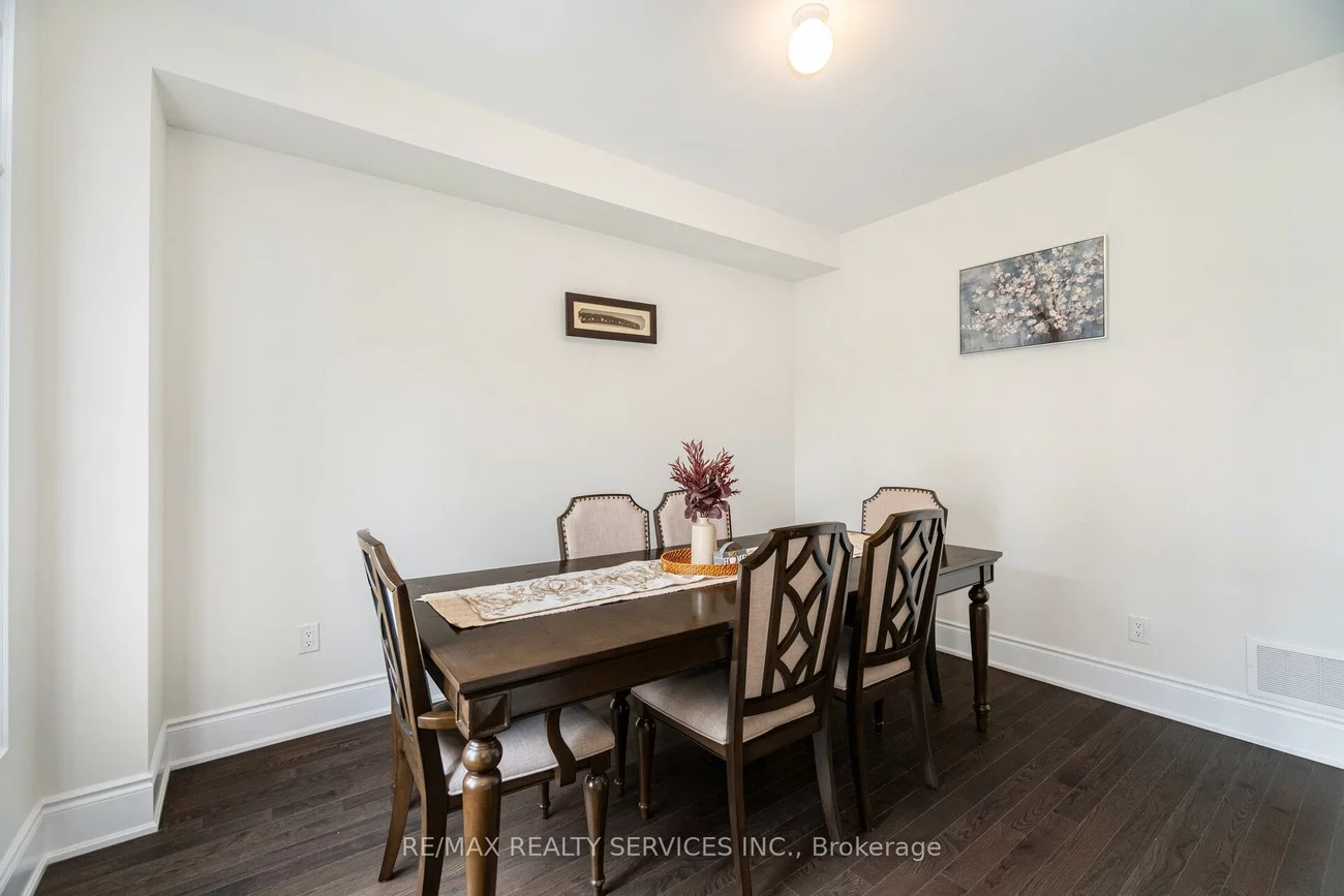 38, Foxsparrow, Sandringham-Wellington North, Brampton