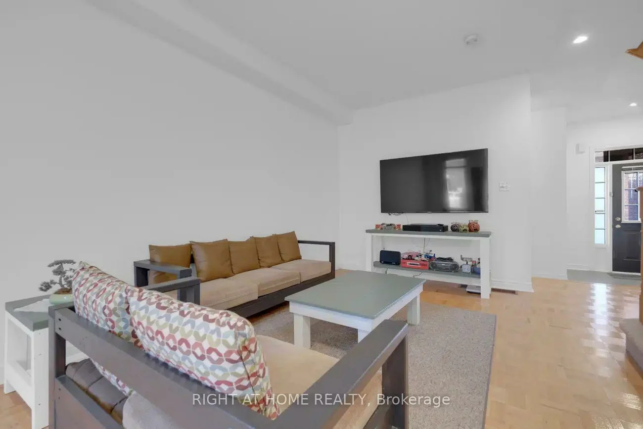 53, Silent Pond, Madoc, Brampton