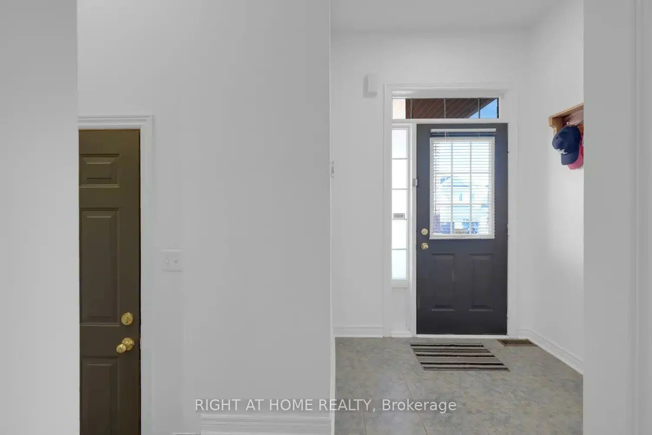 53, Silent Pond, Madoc, Brampton