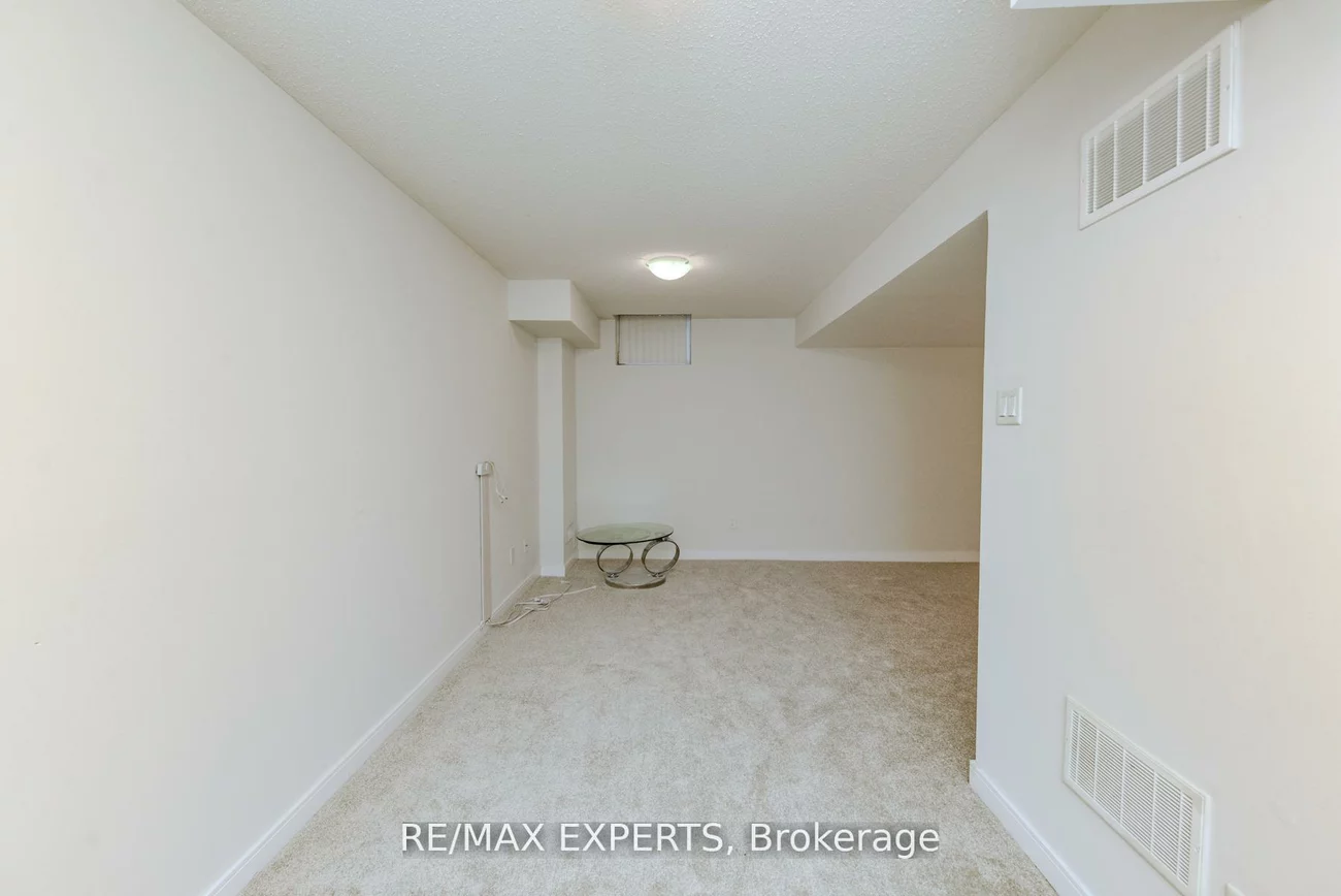 78, Honeyview, Bram East, Brampton