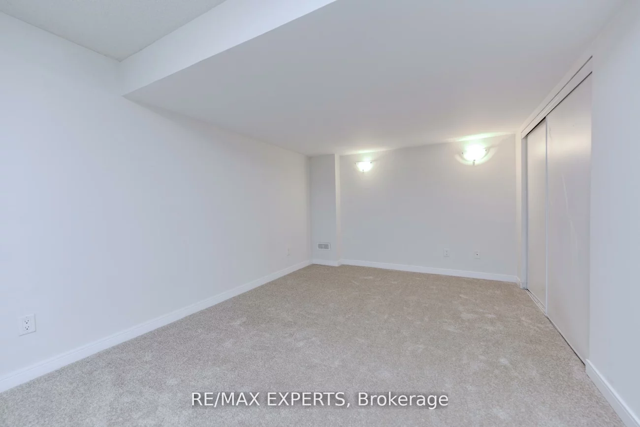 78, Honeyview, Bram East, Brampton