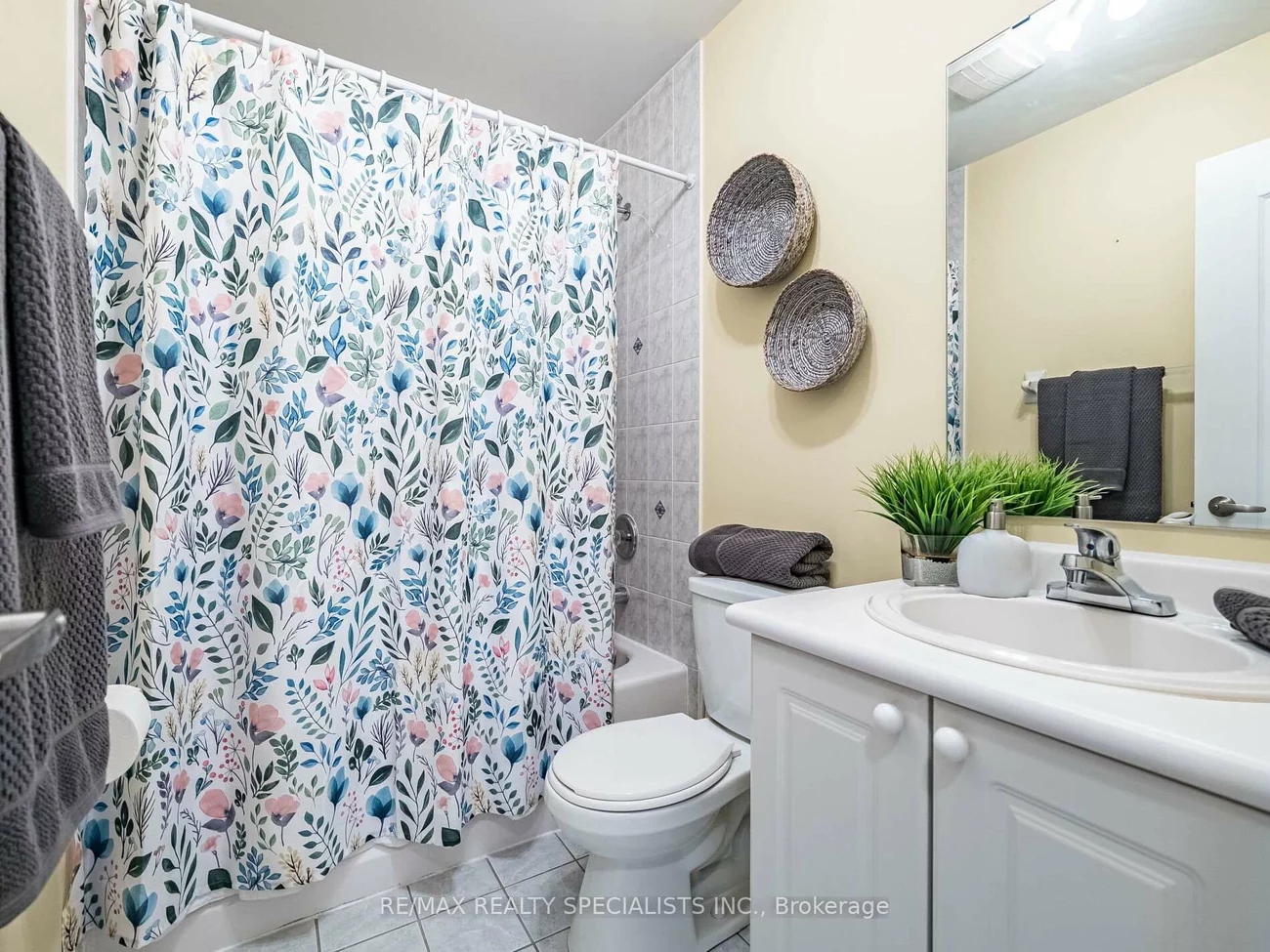 18, Willow Park, Sandringham-Wellington, Brampton