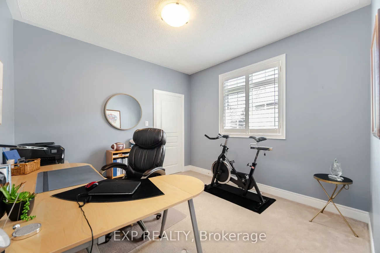 37, Links, Credit Valley, Brampton