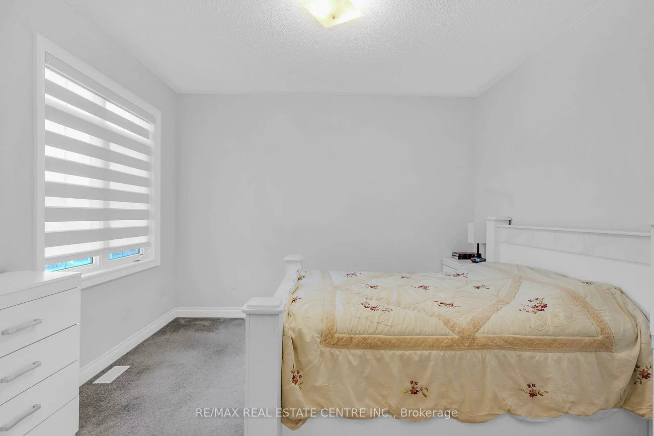 11, Mistyglen, Credit Valley, Brampton