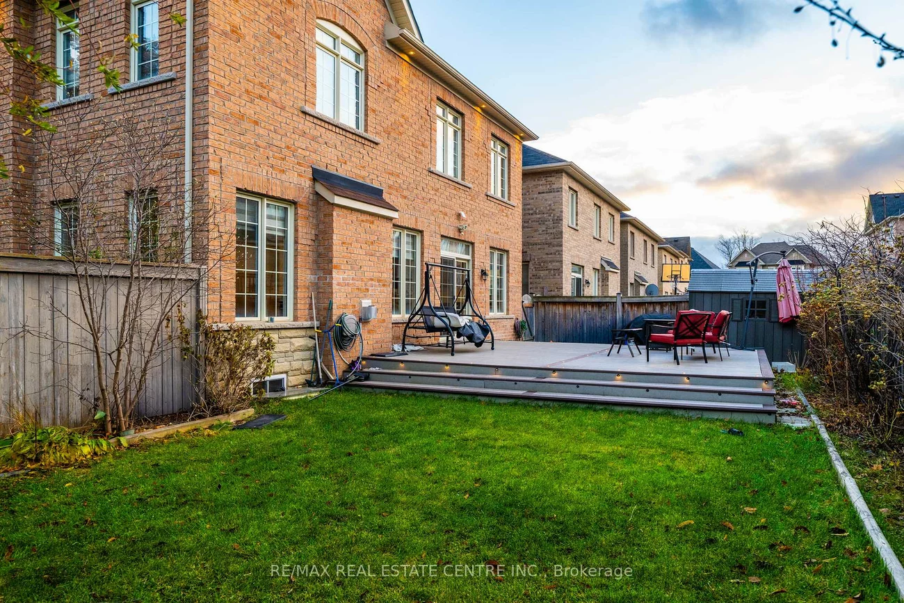 11, Mistyglen, Credit Valley, Brampton