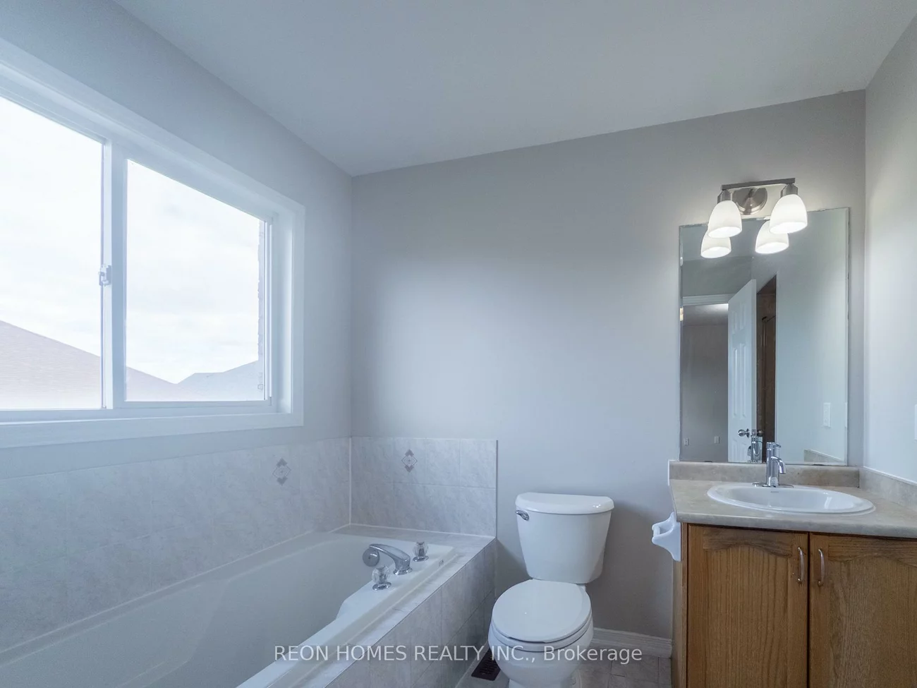 25, Hot Spring, Sandringham-Wellington, Brampton