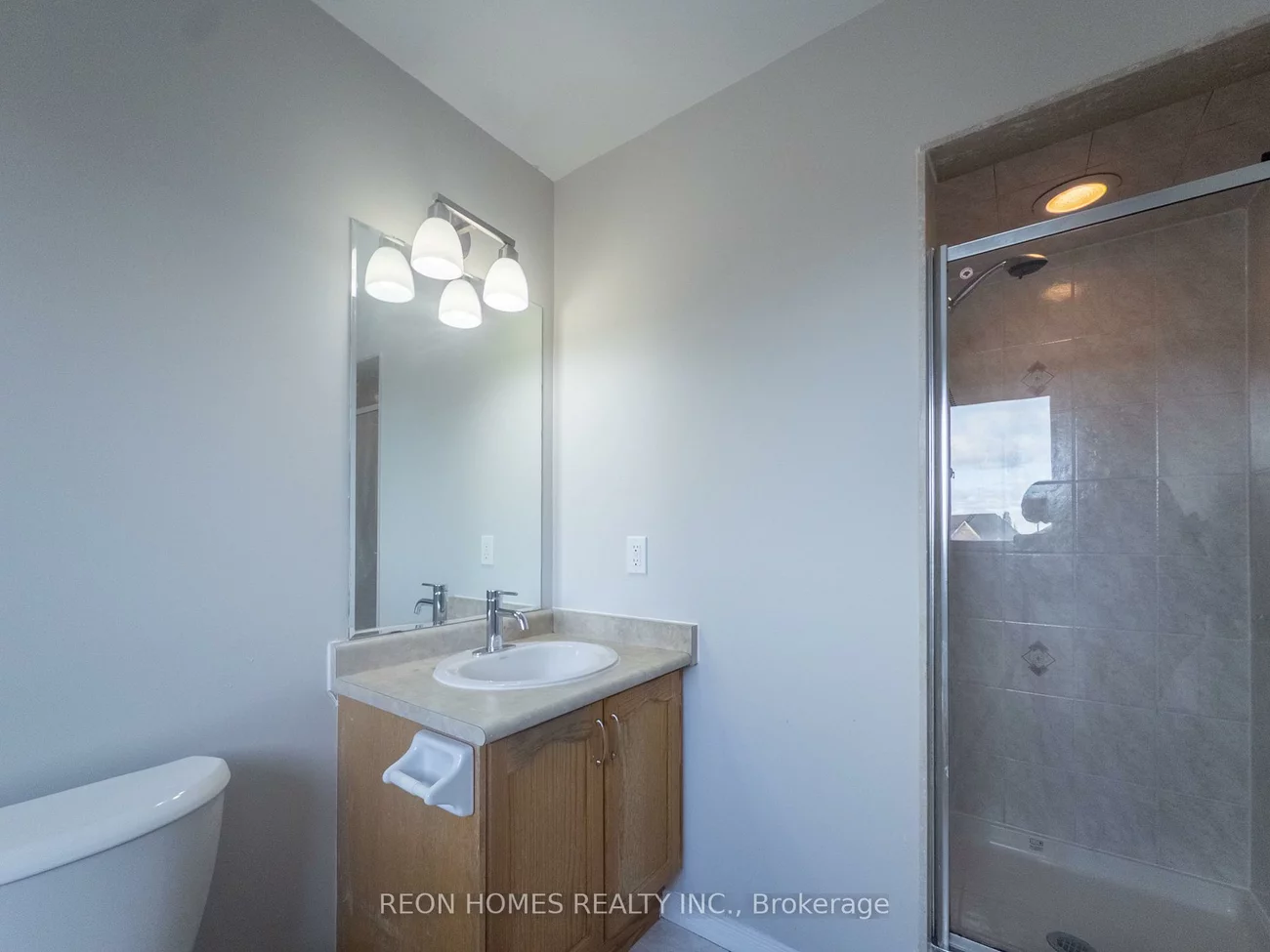 25, Hot Spring, Sandringham-Wellington, Brampton