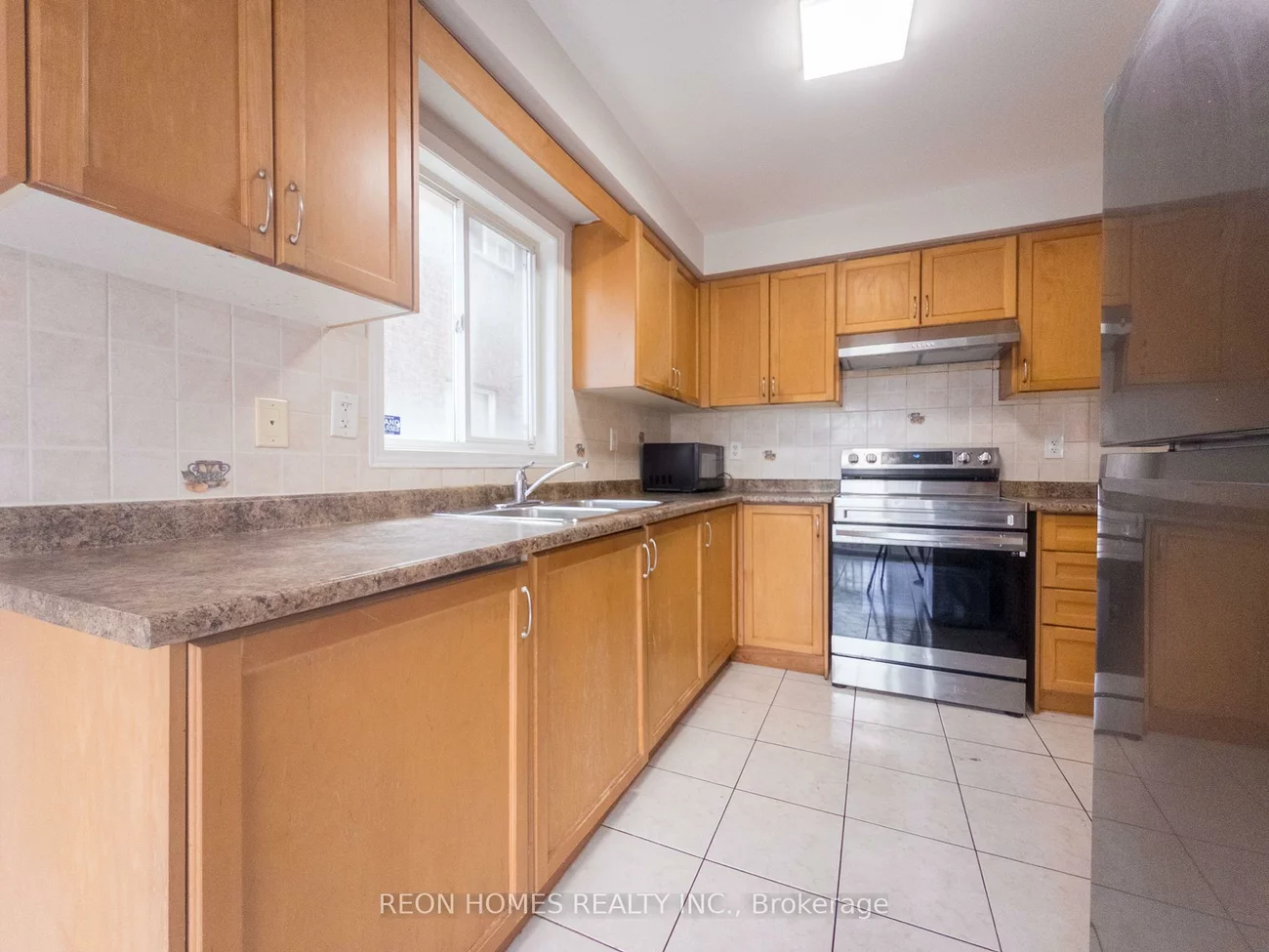 25, Hot Spring, Sandringham-Wellington, Brampton