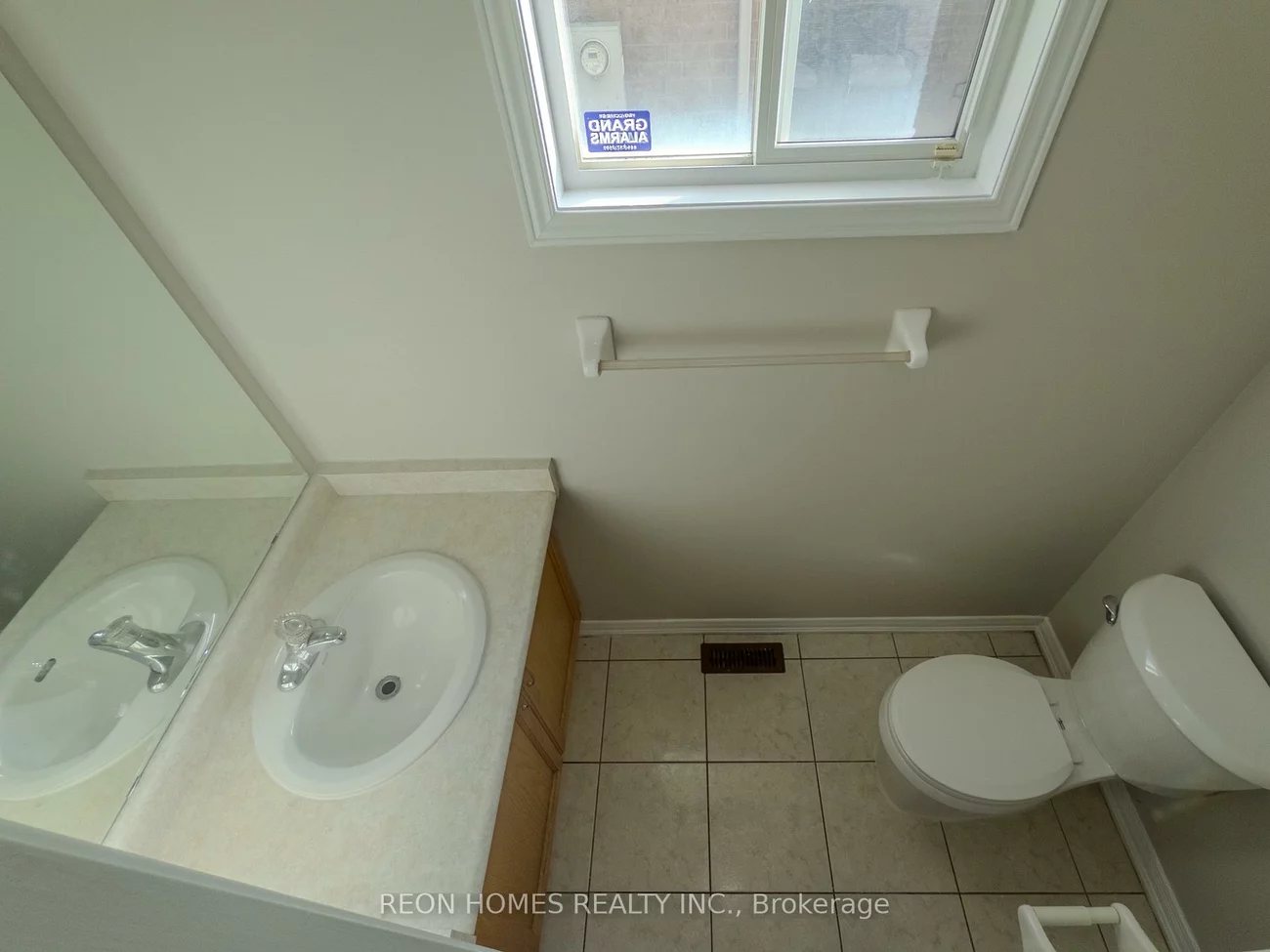 25, Hot Spring, Sandringham-Wellington, Brampton