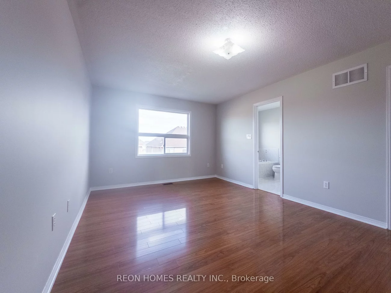 25, Hot Spring, Sandringham-Wellington, Brampton