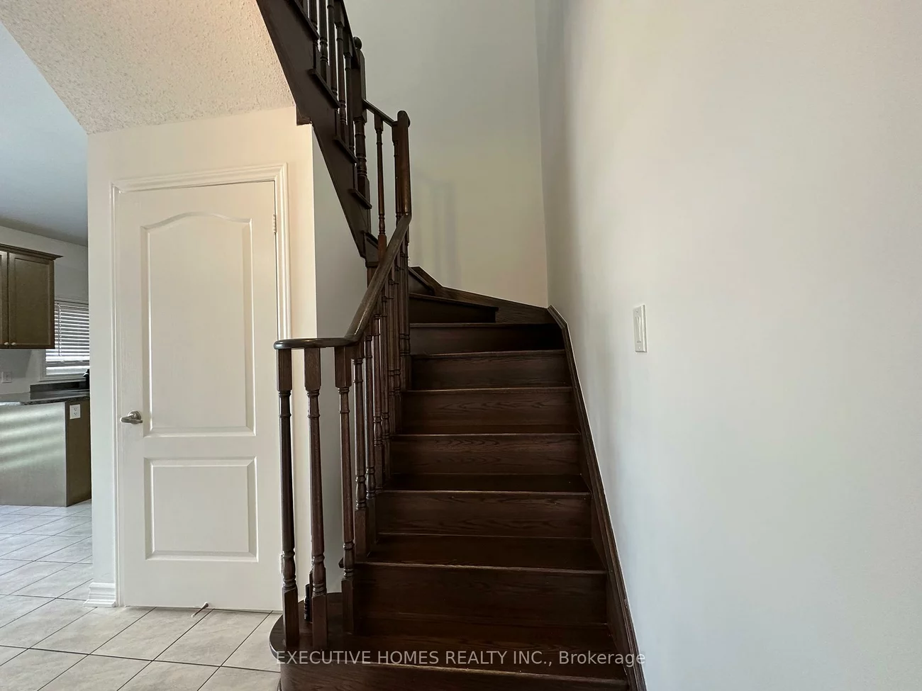 21, Elmcrest, Credit Valley, Brampton