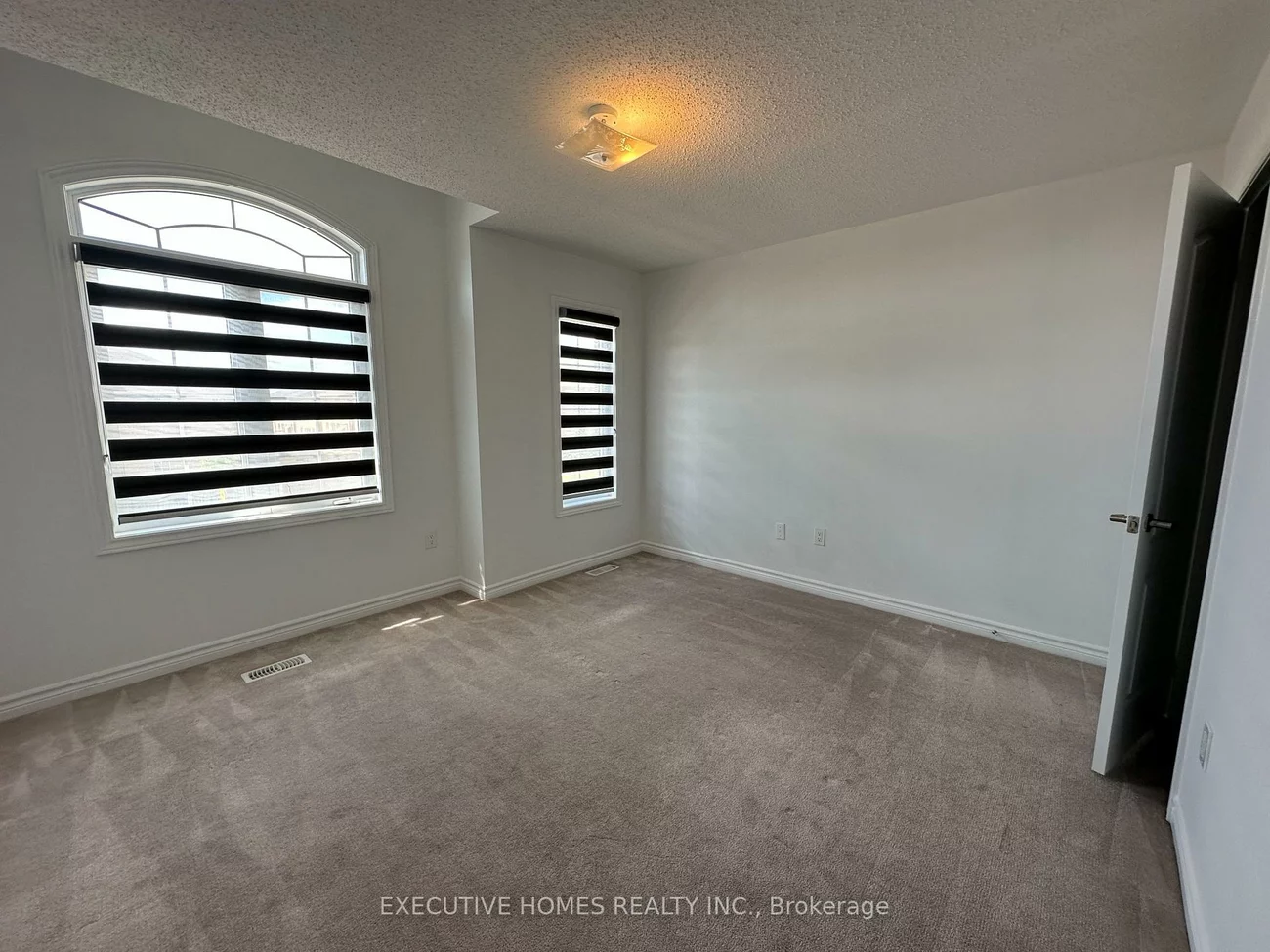 21, Elmcrest, Credit Valley, Brampton