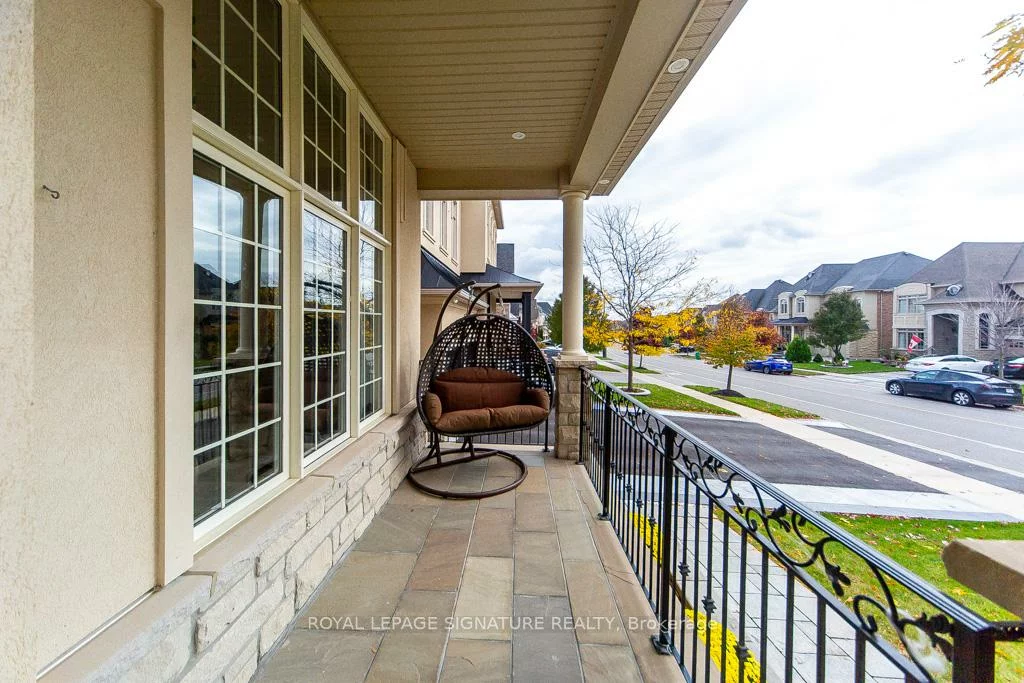 37, Royal West, Credit Valley, Brampton