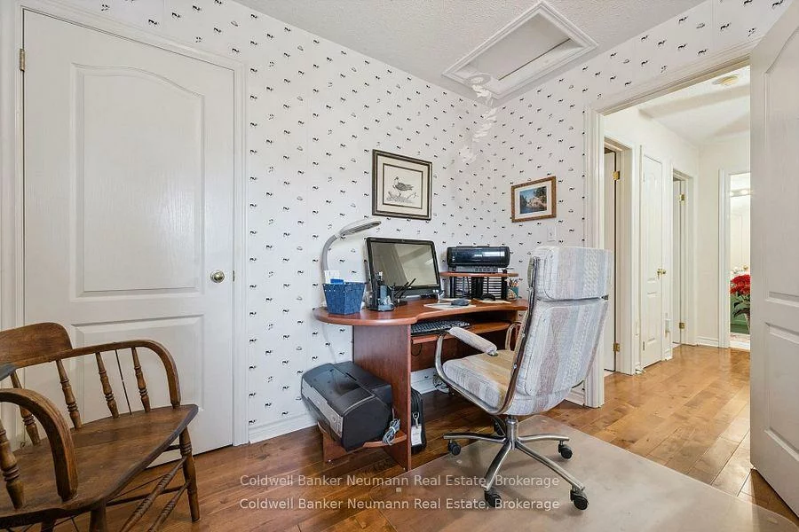 13, Pressed Brick, Brampton North, Brampton