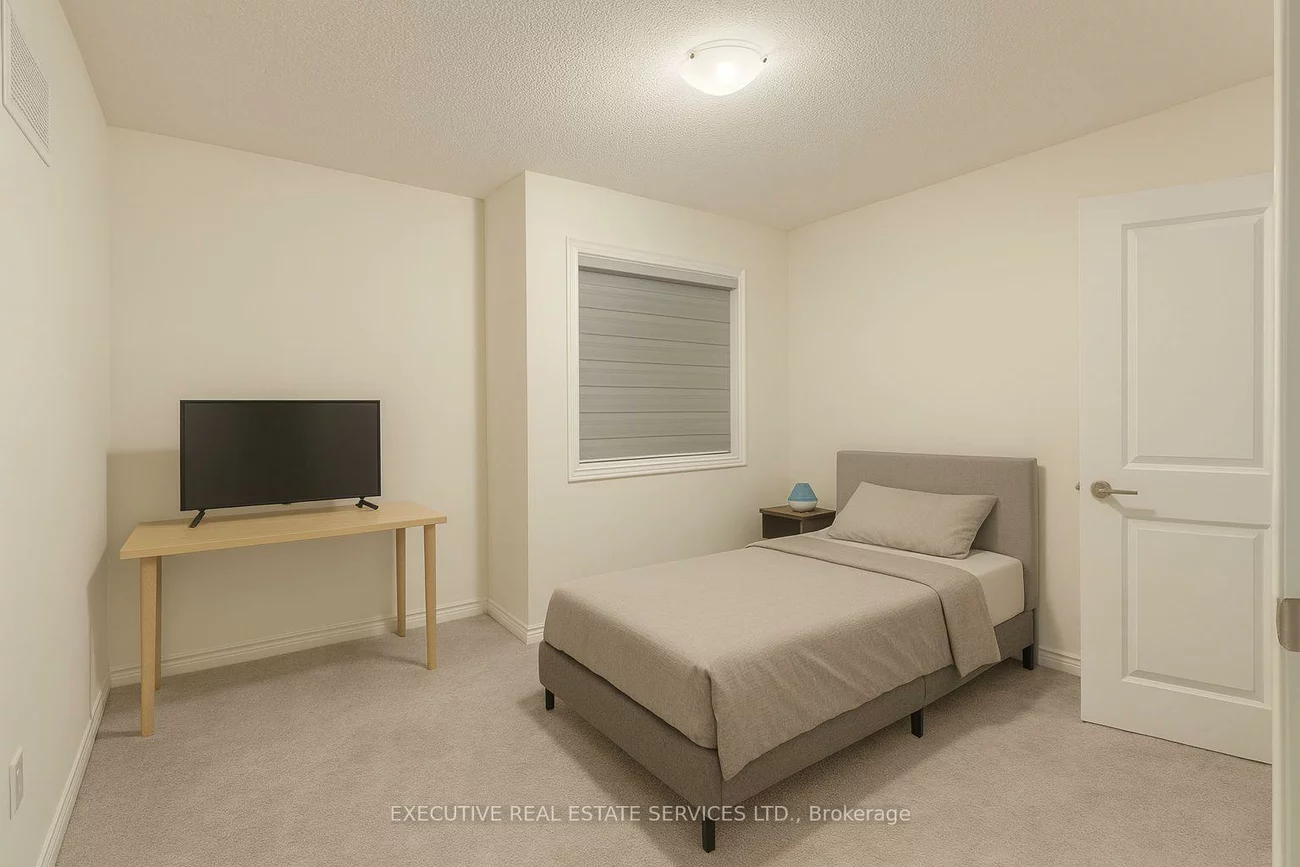 95, Yellow Brick, Brampton North, Brampton