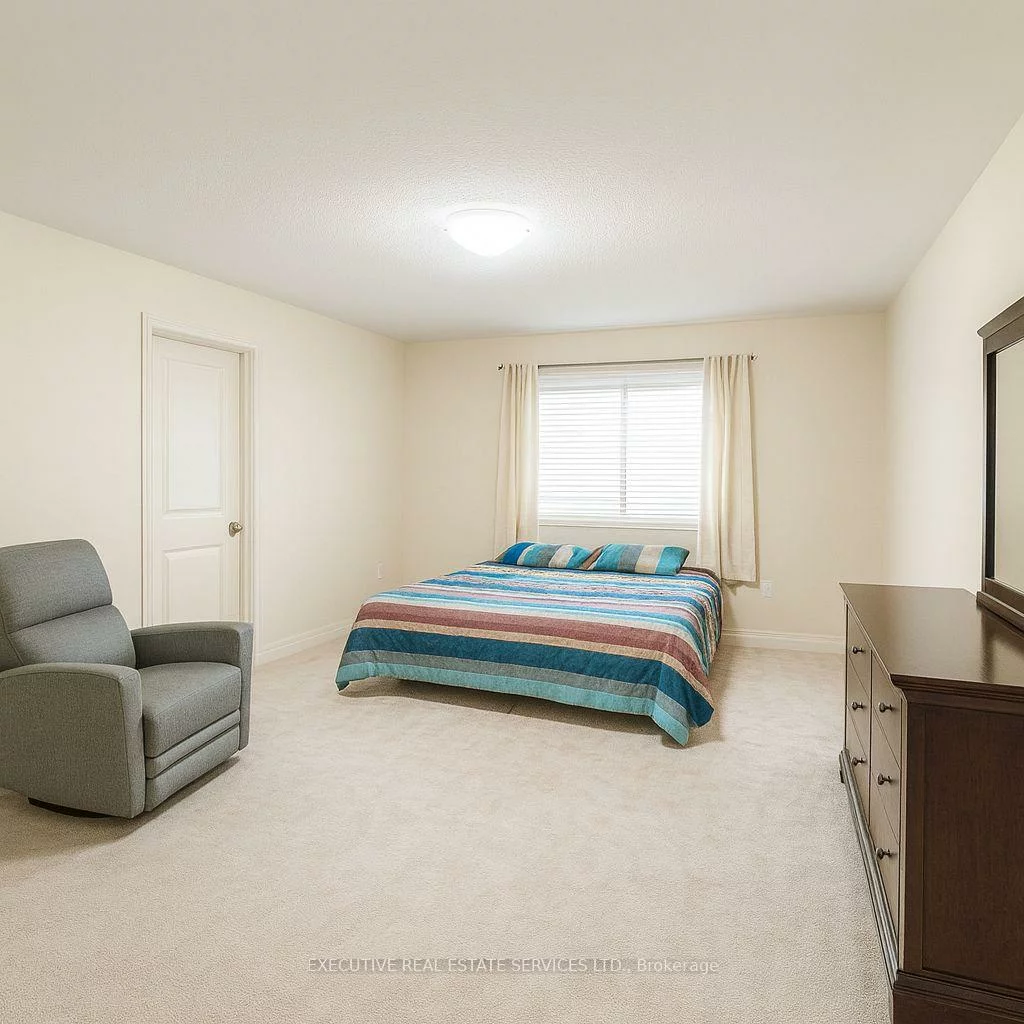 95, Yellow Brick, Brampton North, Brampton