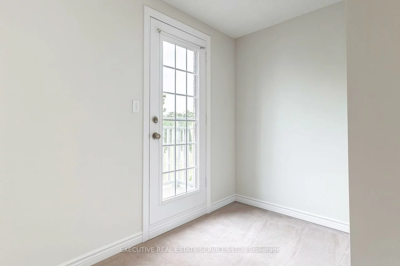 95, Yellow Brick, Brampton North, Brampton