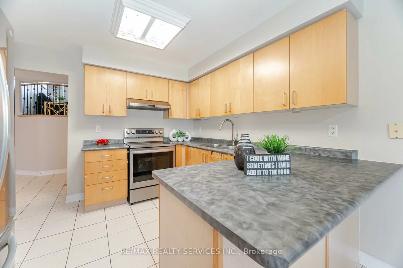 34, Bramoak, Northwest Sandalwood Parkway, Brampton