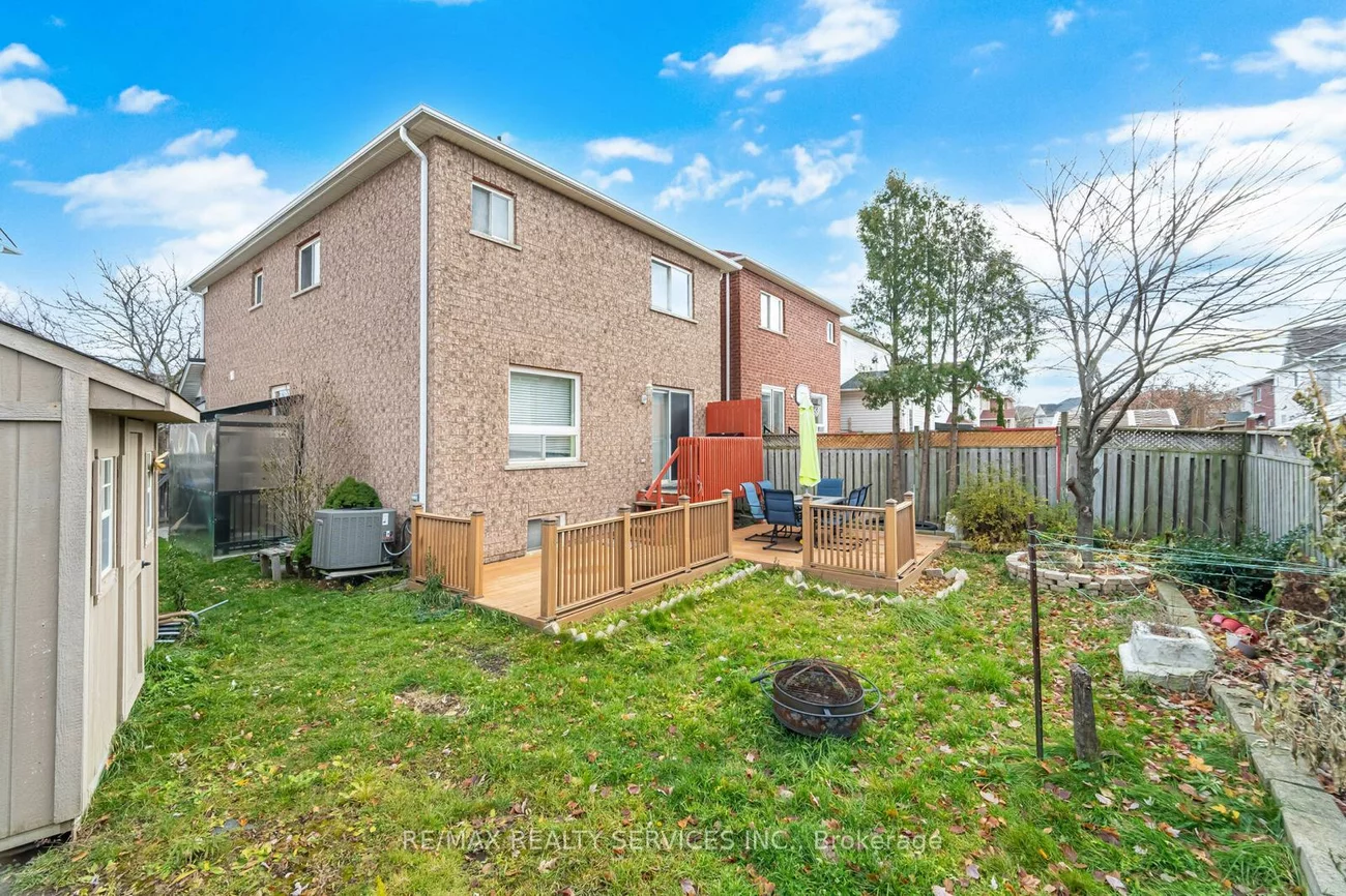 34, Bramoak, Northwest Sandalwood Parkway, Brampton