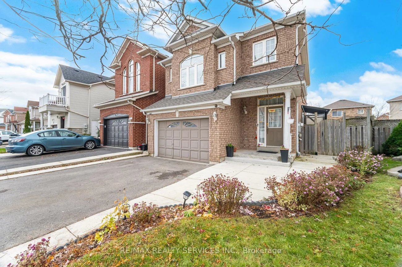 34, Bramoak, Northwest Sandalwood Parkway, Brampton