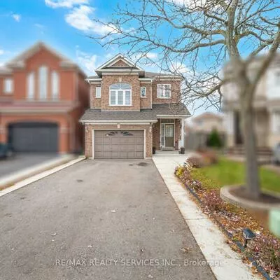 34, Bramoak, Northwest Sandalwood Parkway, Brampton