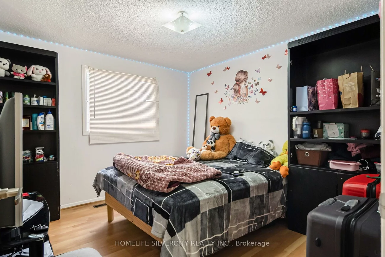 19, Pickard, Fletcher's West, Brampton