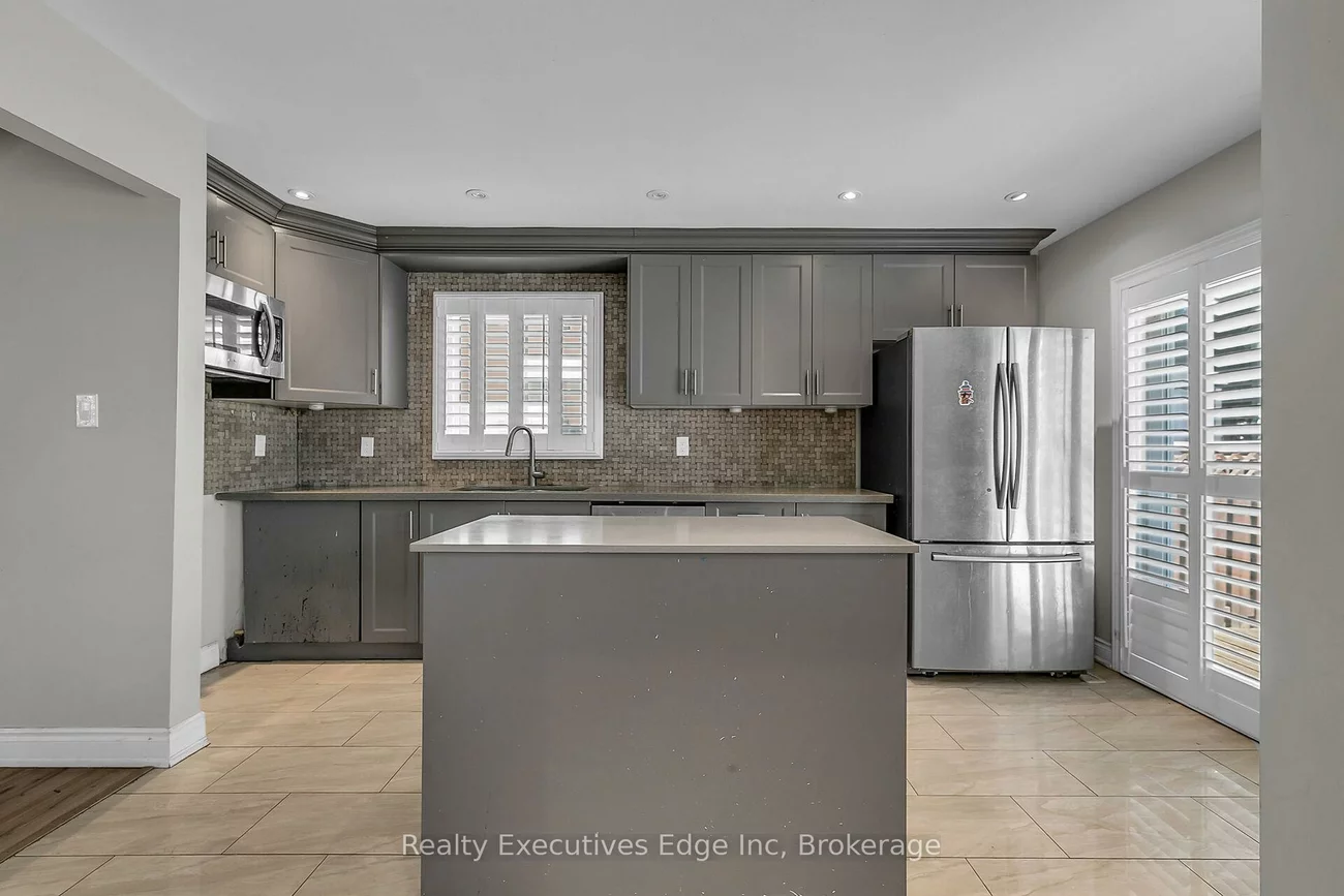 111, Ecclestone, Brampton West, Brampton
