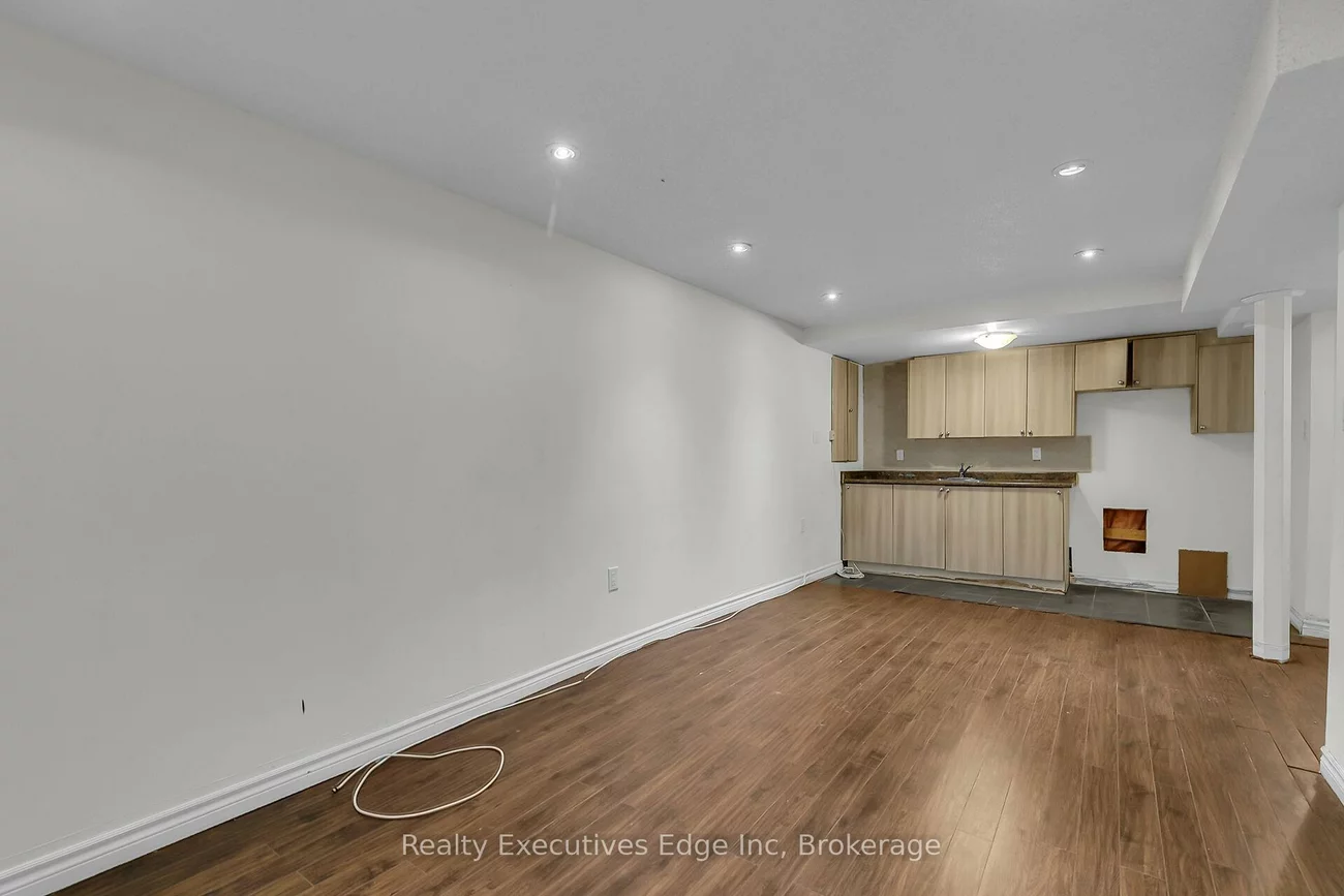 111, Ecclestone, Brampton West, Brampton