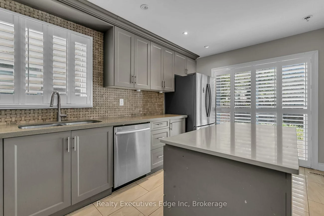 111, Ecclestone, Brampton West, Brampton