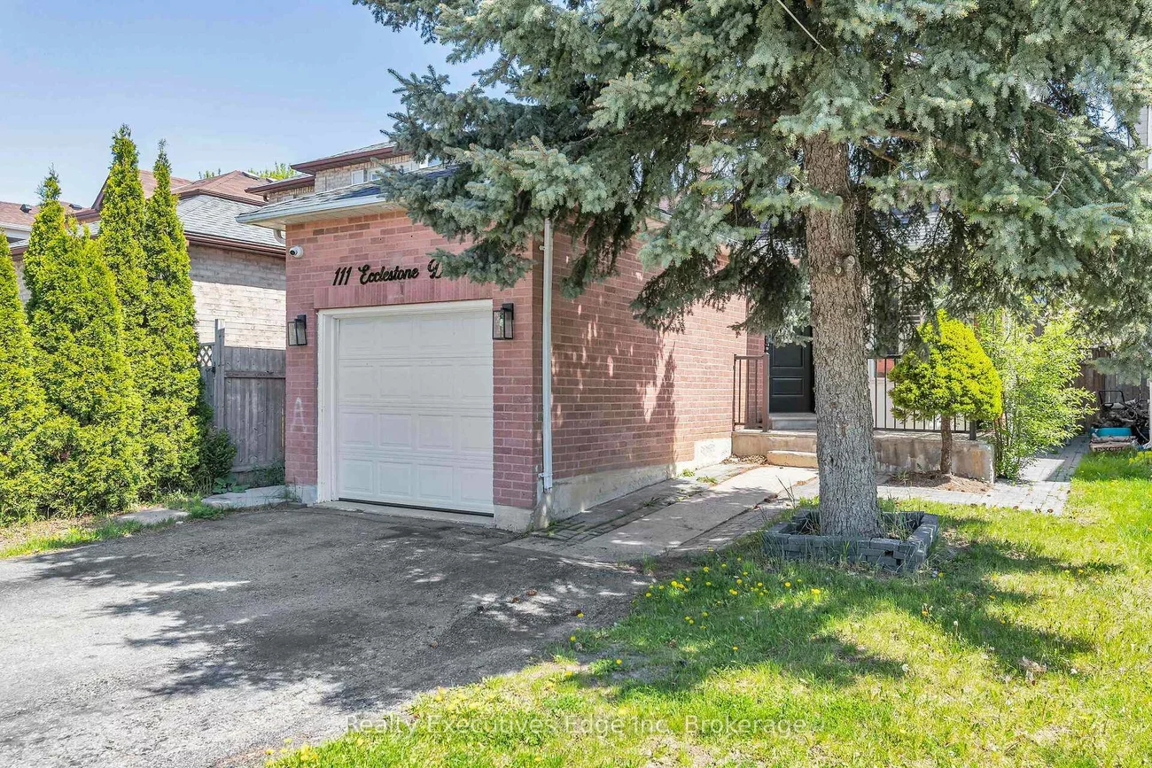 111, Ecclestone, Brampton West, Brampton