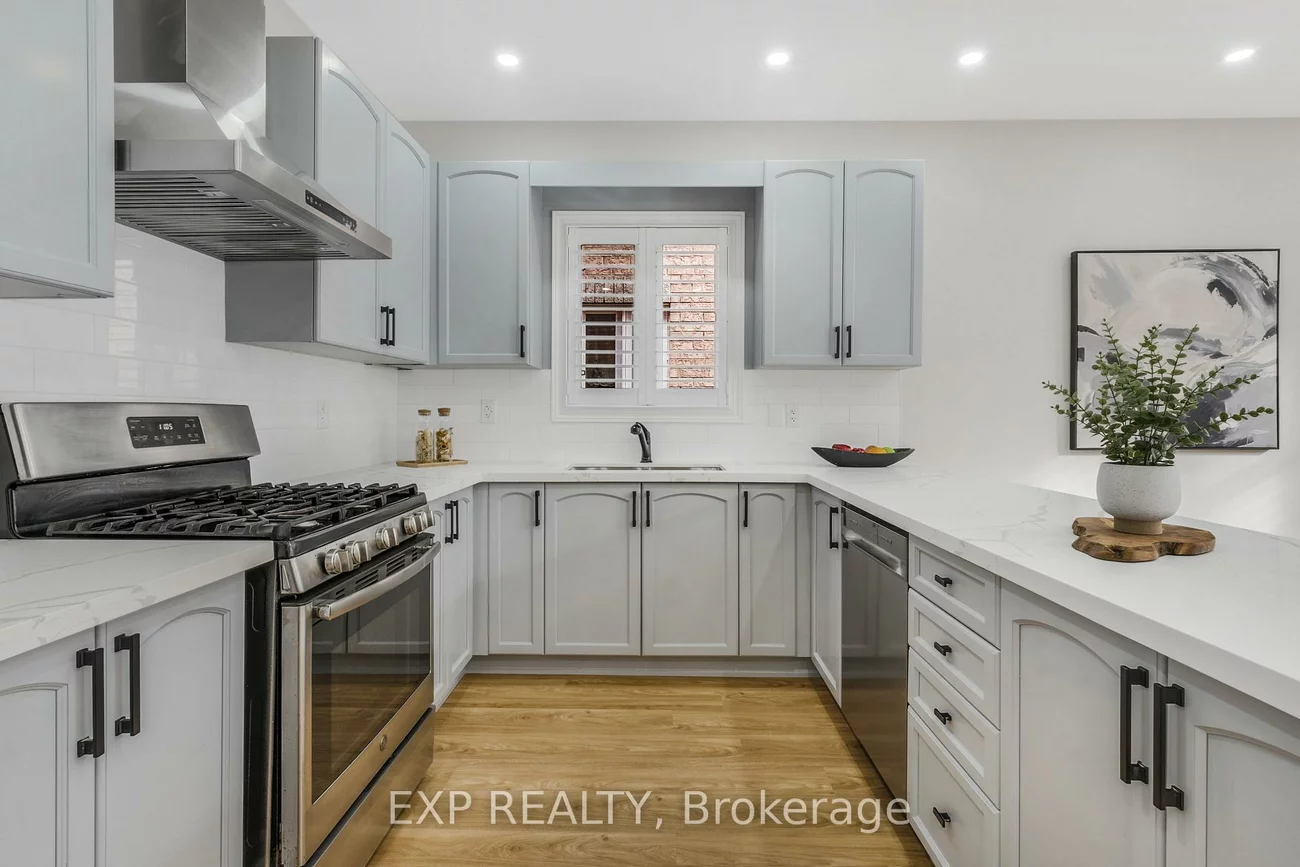 15, Freesia, Northwest Sandalwood Parkway, Brampton