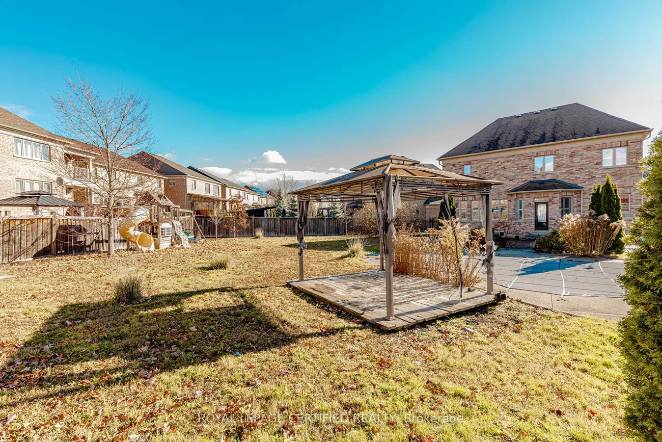 13, Chinzan, Credit Valley, Brampton