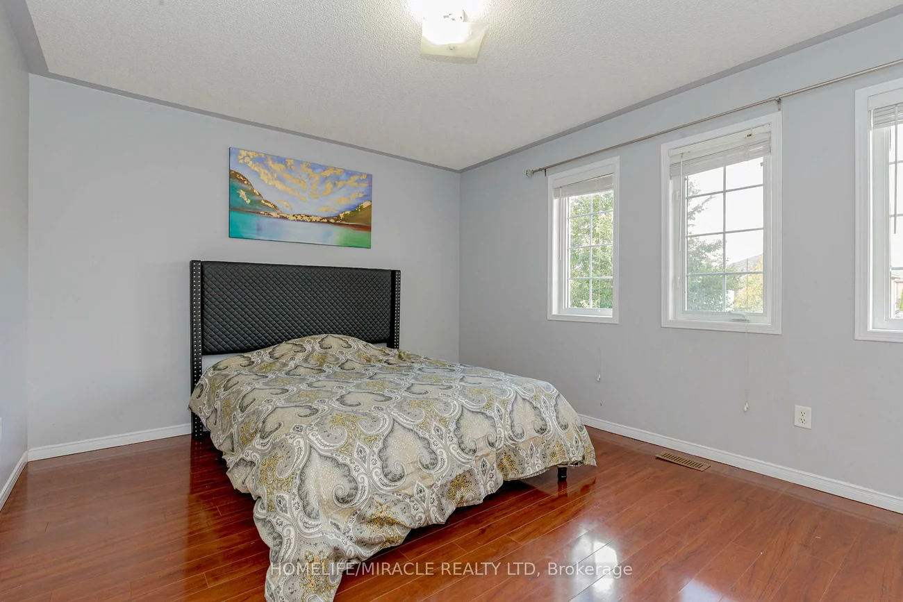 4, Vauxhall, Fletcher's Meadow, Brampton