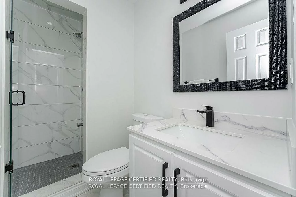 123, Dunlop, Fletcher's Meadow, Brampton