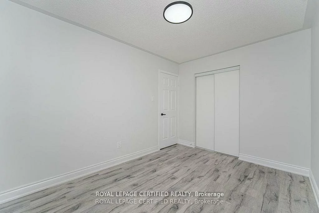 123, Dunlop, Fletcher's Meadow, Brampton