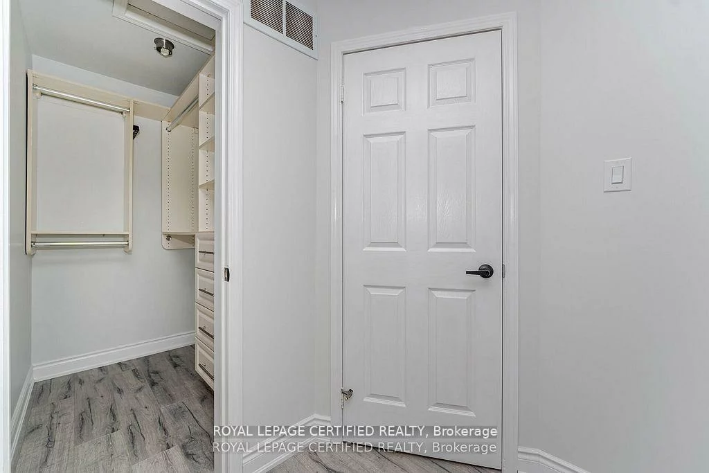 123, Dunlop, Fletcher's Meadow, Brampton