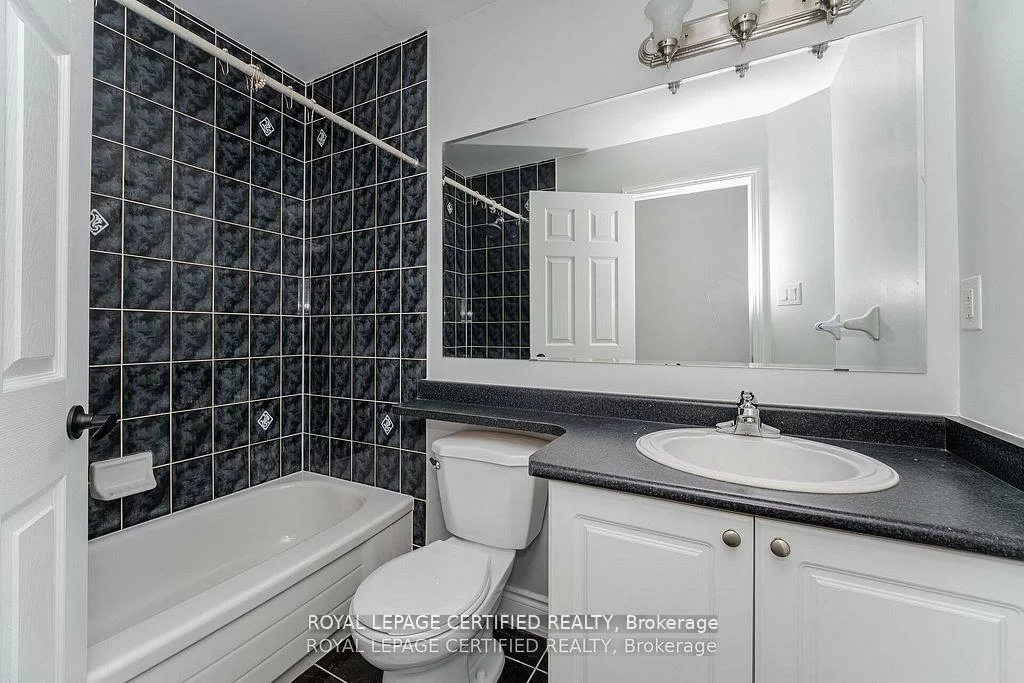 123, Dunlop, Fletcher's Meadow, Brampton