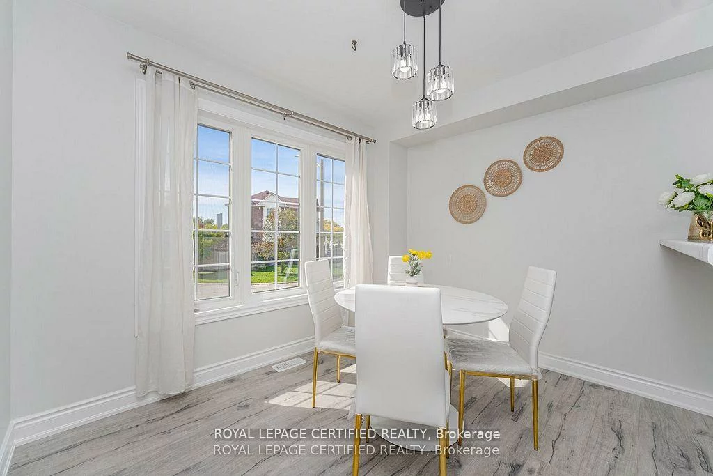 123, Dunlop, Fletcher's Meadow, Brampton