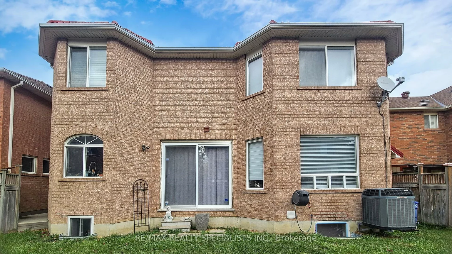 11, Wonder, Vales of Castlemore, Brampton