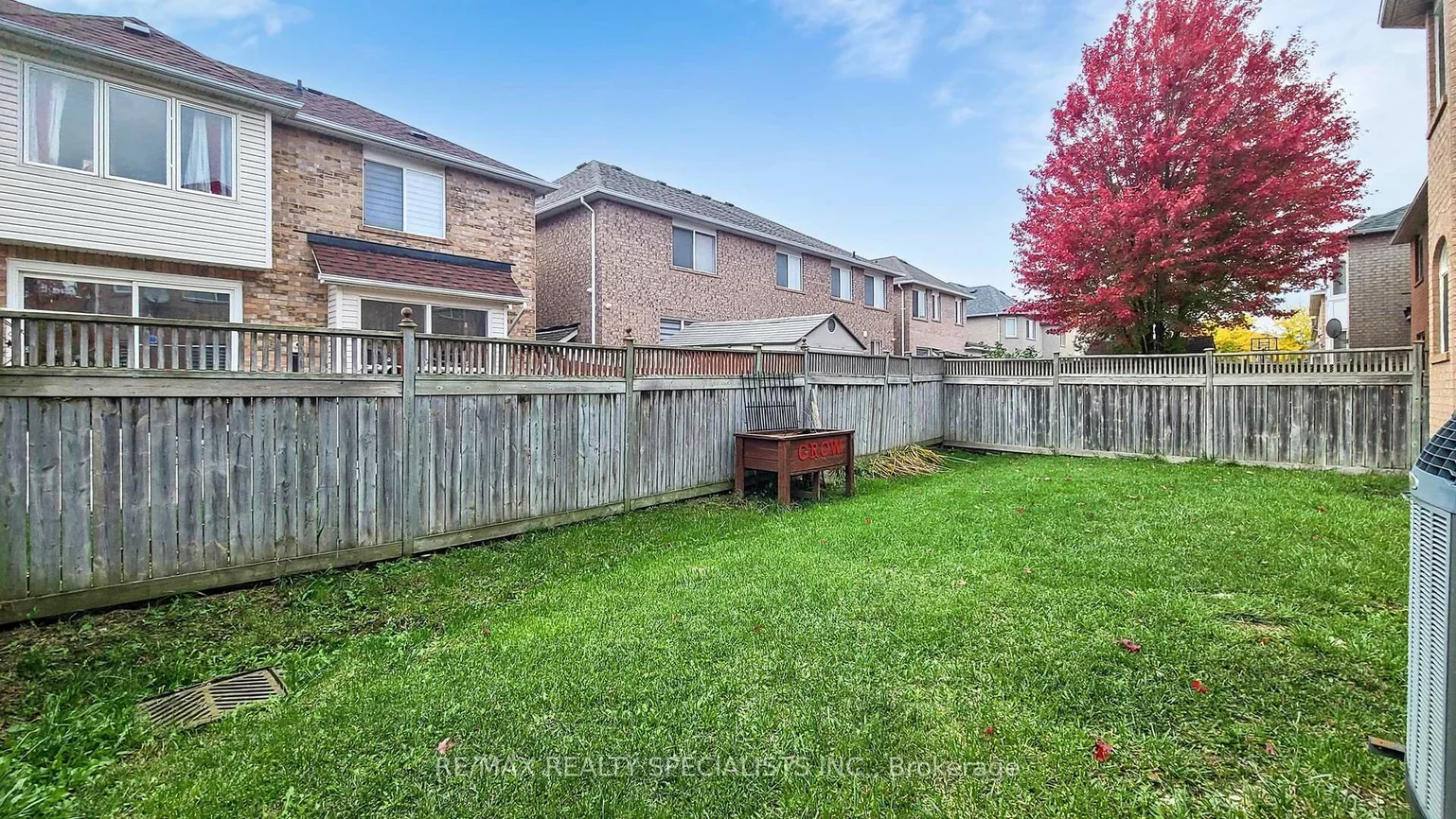 11, Wonder, Vales of Castlemore, Brampton
