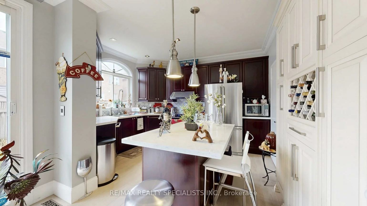 11, Wonder, Vales of Castlemore, Brampton