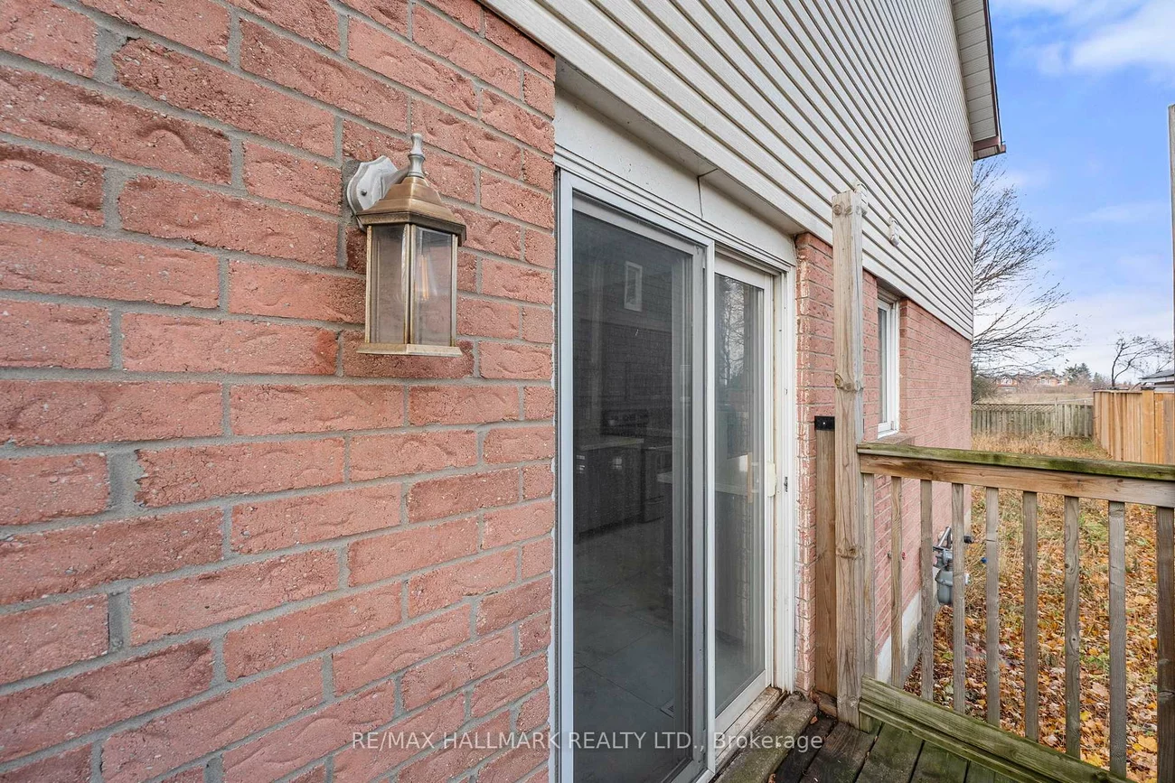 62, Bramhall, Madoc, Brampton