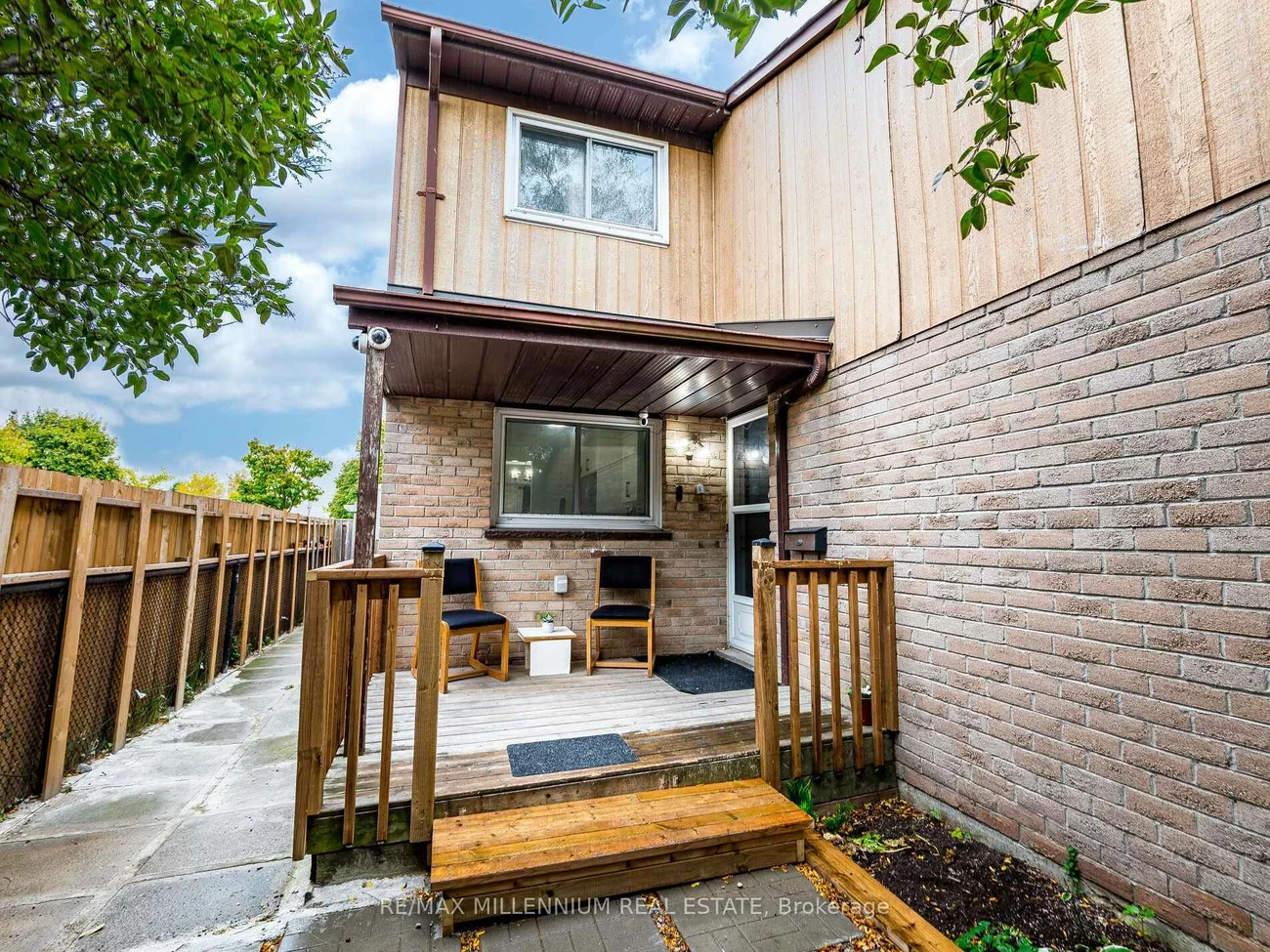 35, Scottsdale, Brampton East, Brampton