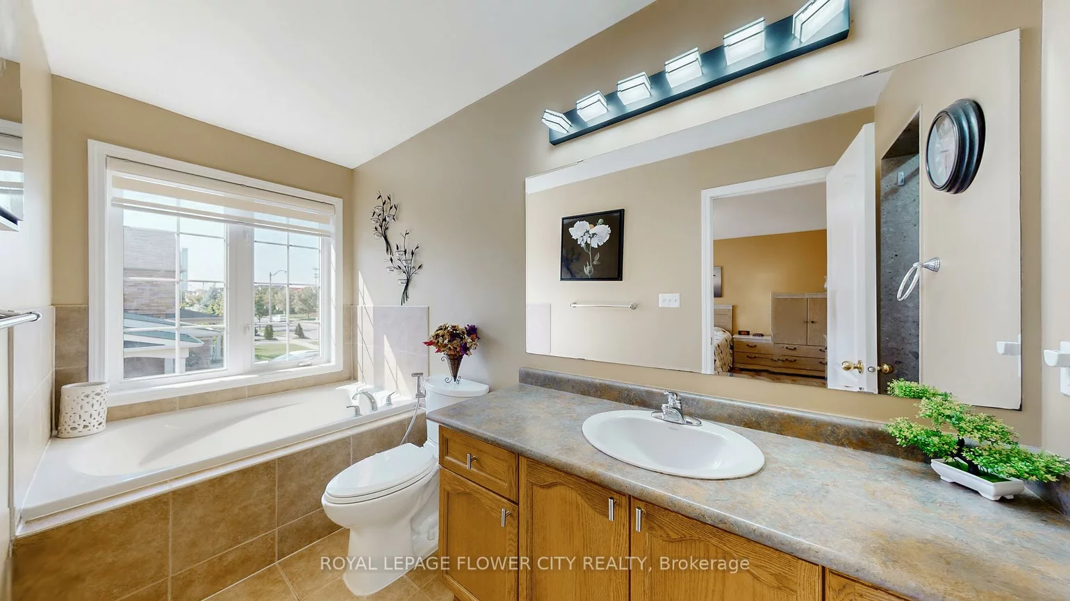 177, Fandango, Credit Valley, Brampton