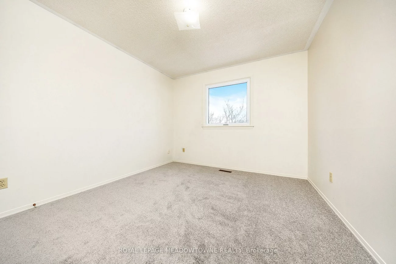 165, Vodden, Brampton West, Brampton