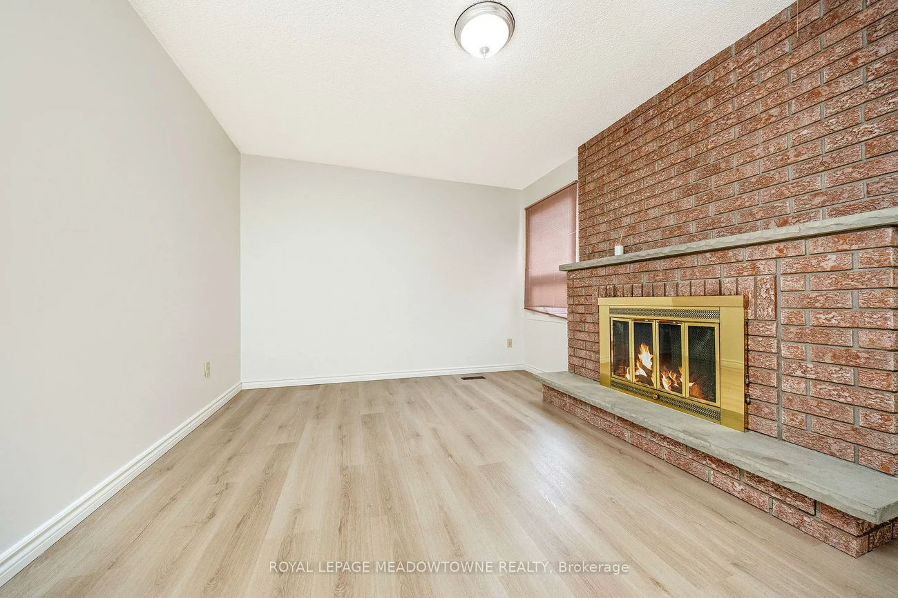 165, Vodden, Brampton West, Brampton