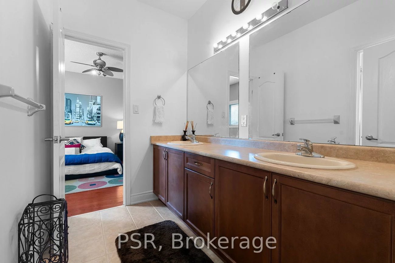 26, Louvain, Vales of Castlemore North, Brampton